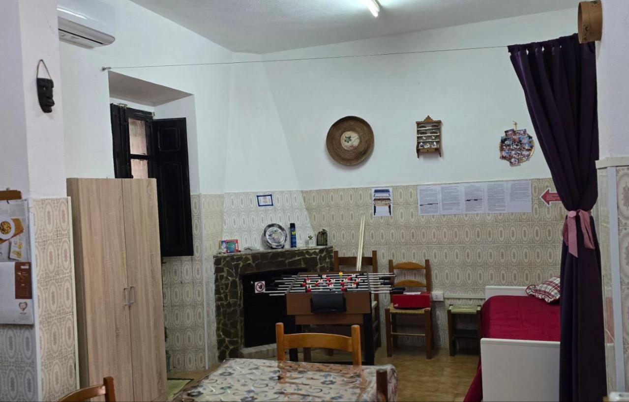 Appartamento In Casa Con Cortili Ad Arbus - Sardegna Eksteriør billede